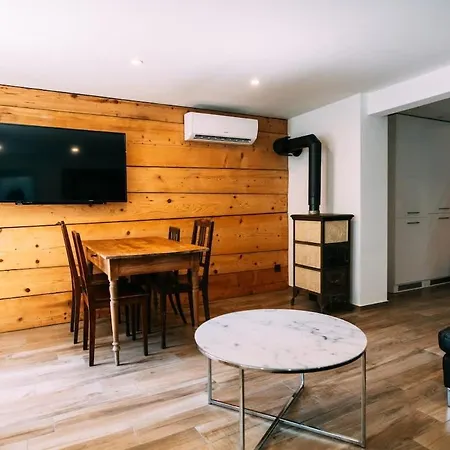 The Timber In * Brienz (Bern)