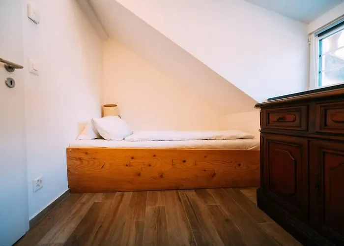 The Timber In * Brienz (Bern)