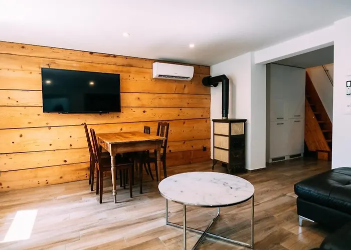 The Timber In * Brienz (Bern)